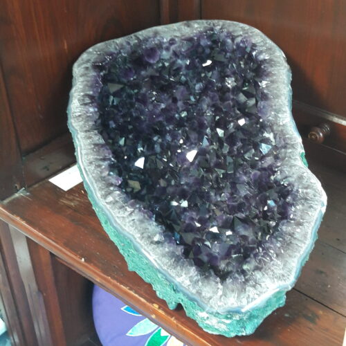 Amatist geode groot, Mordor Alkmaar