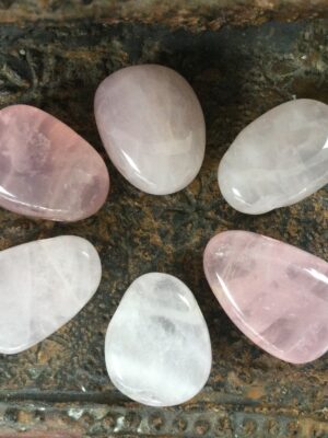 Hanger Rozenkwarts doorboord