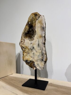 Roze Amethist op standaard